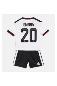 Saksa Serge Gnabry #20 Jalkapallovaatteet Lasten Kotipeliasu MM-kisat 2026 Lyhythihainen (+ Lyhyet housut)